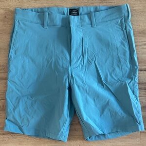 J. Crew Men's Teal Flat-Front Stretch Shorts
